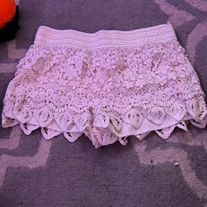 cream colors shorts good condition kids size